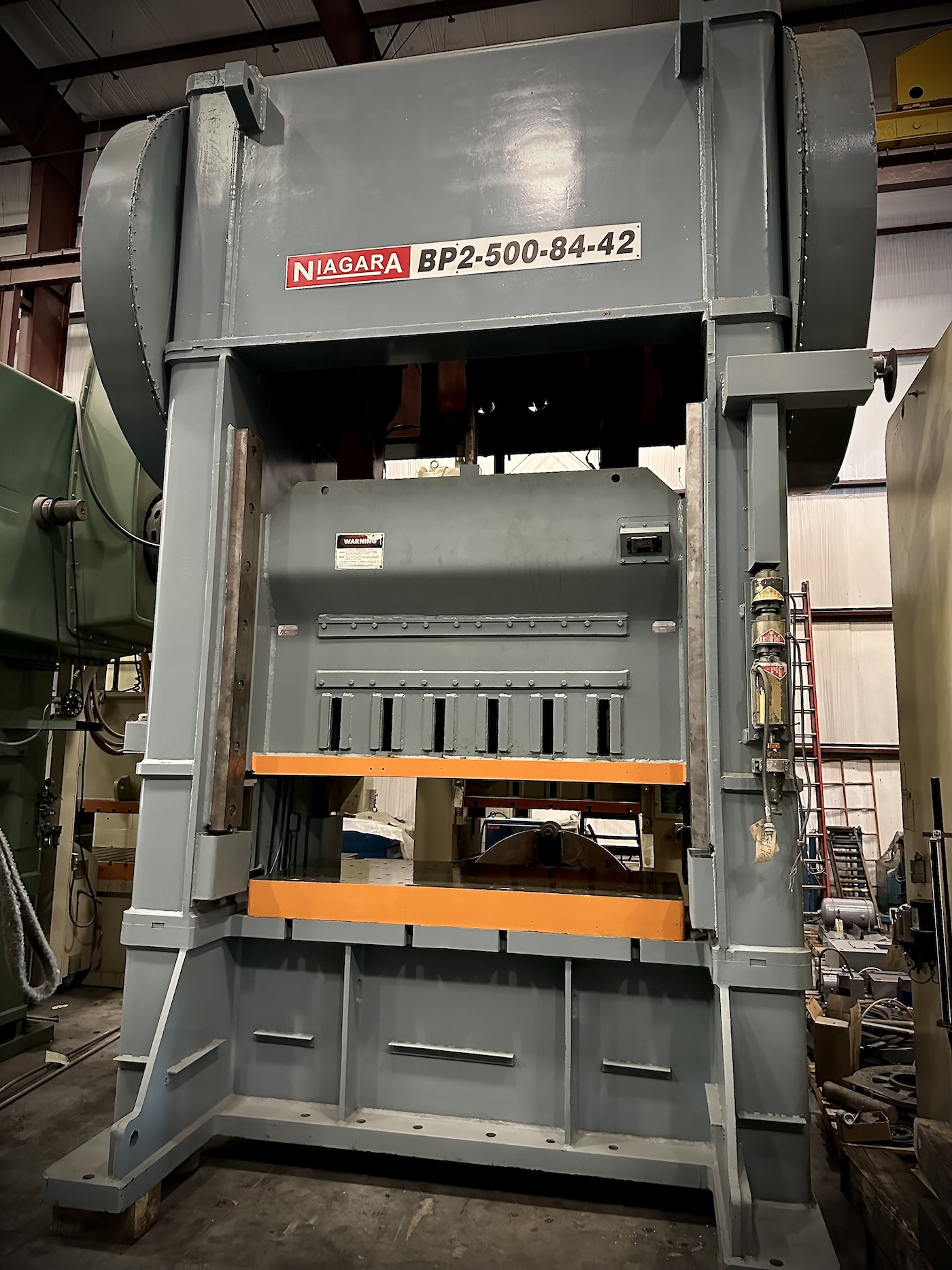 500 Ton Niagara Press • Used Niagara BP2-500-84-42 Press