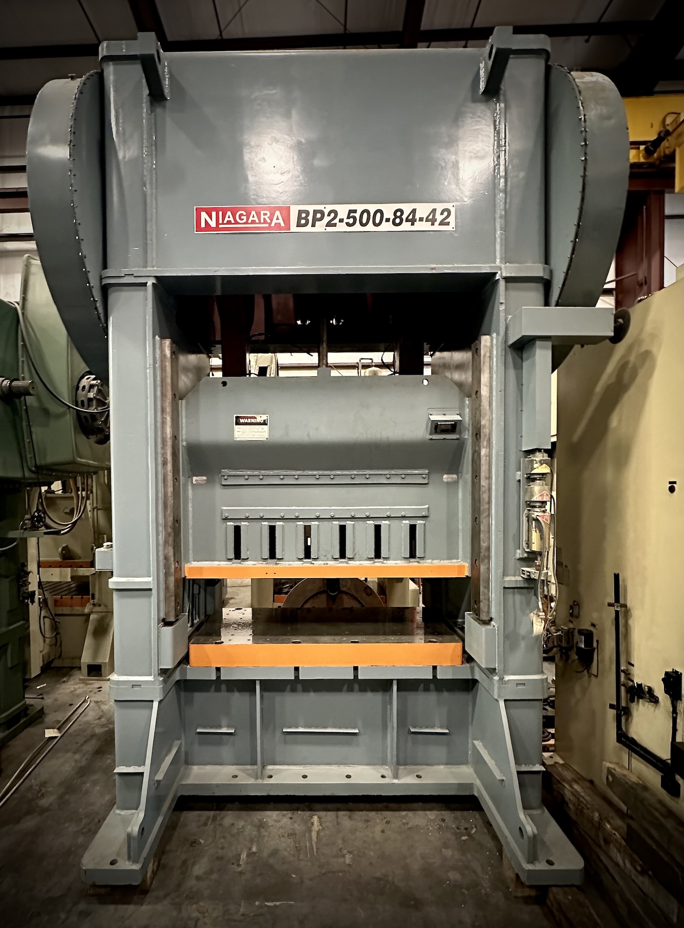 500 Ton Niagara Press • Used Niagara BP2-500-84-42 Press - Image 4