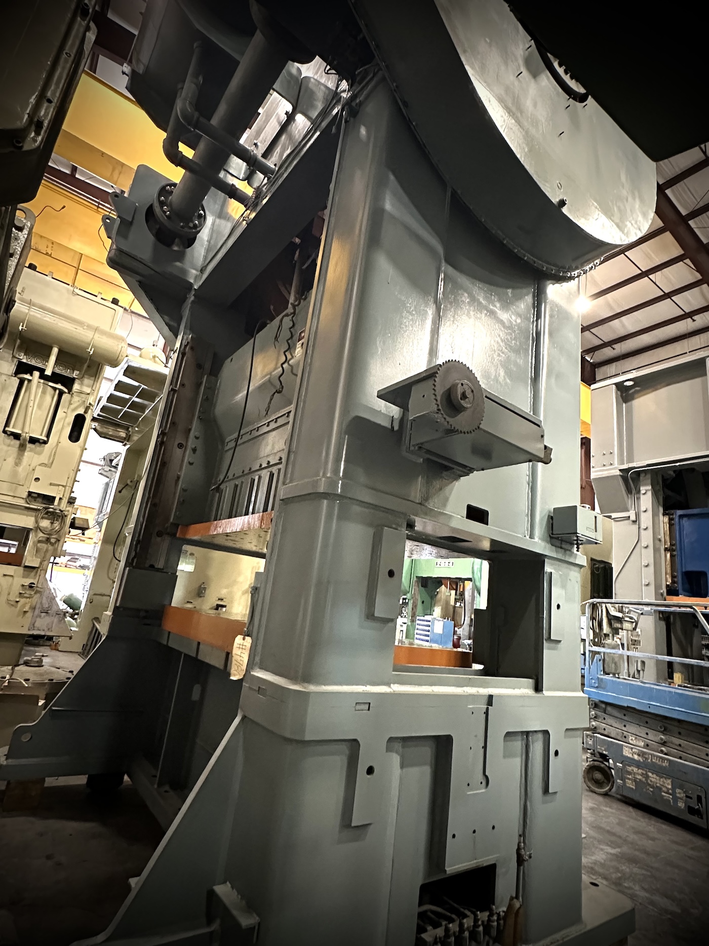500 Ton Niagara Press • Used Niagara BP2-500-84-42 Press - Image 7
