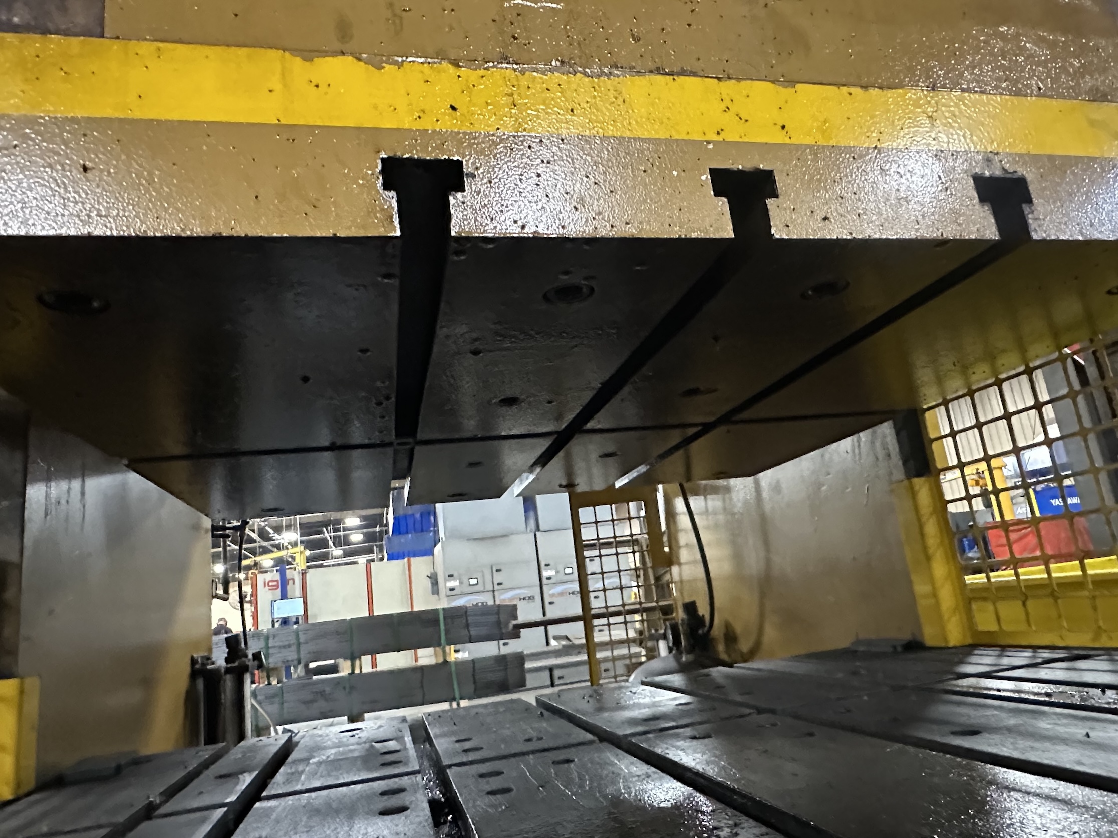 700 Ton Standard Press • Used Standard DCSS700 Press - Image 20